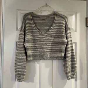urban outfitters crop sweater